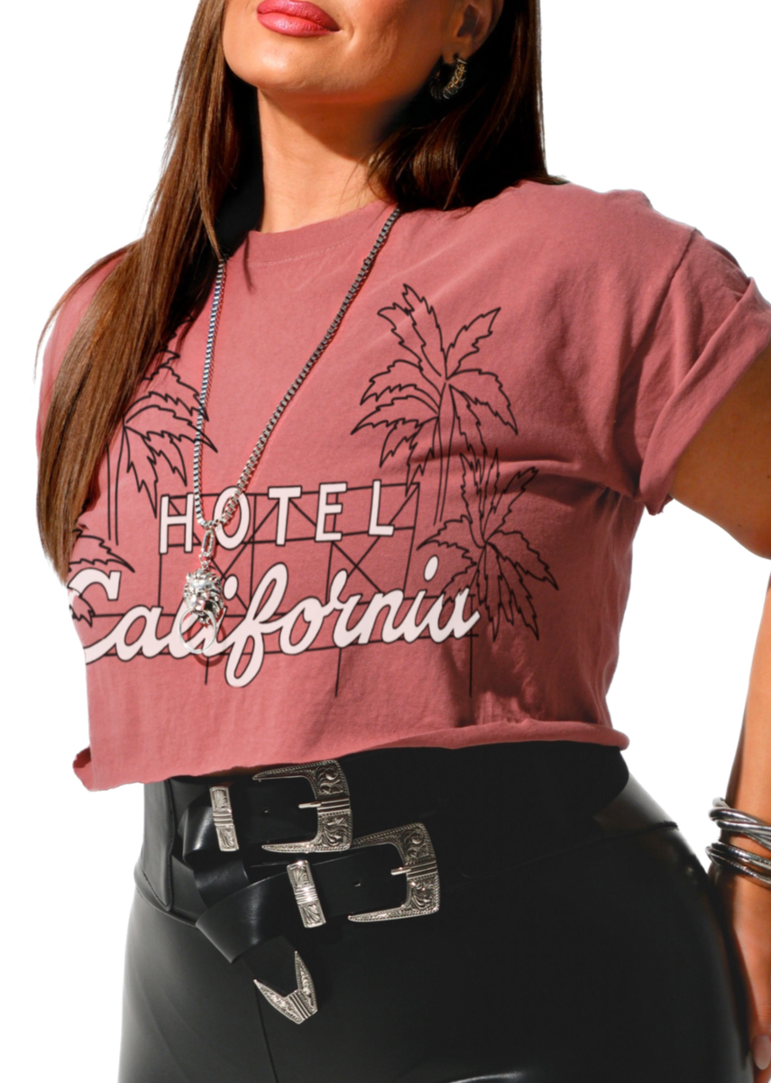 CROPPED HOTEL CALIFORNIA GRAPHIC TEE – Pebby Forevee