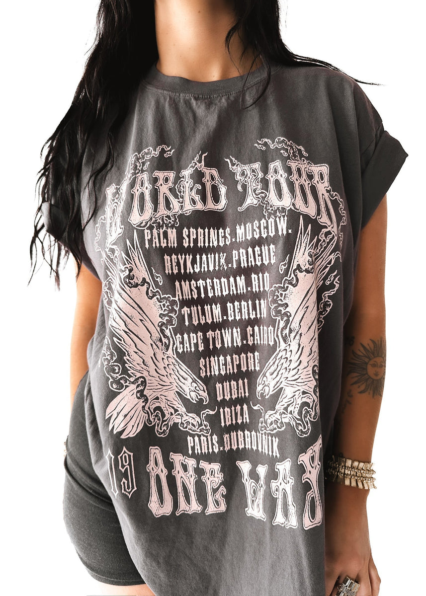 WORLD TOUR SIDE SLIT TEE – Pebby Forevee
