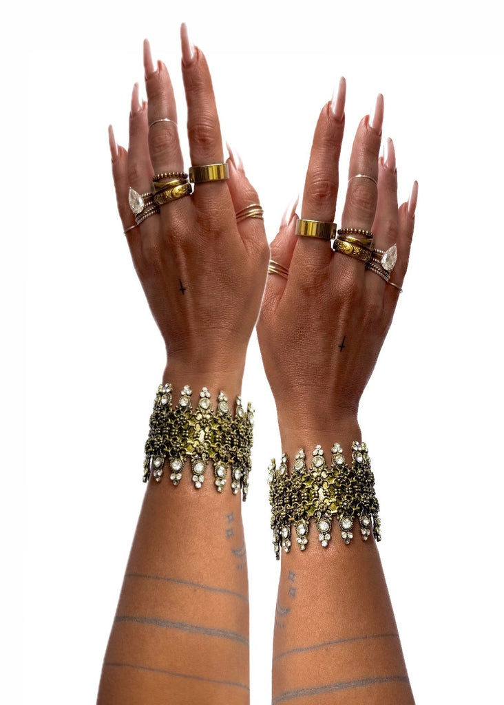 pebby forevee Bracelet Gold HELENA STATEMENT CUFF BRACELET