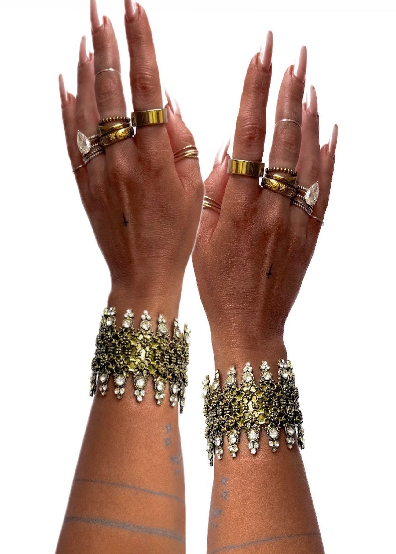 pebby forevee Bracelet Gold HELENA STATEMENT CUFF BRACELET