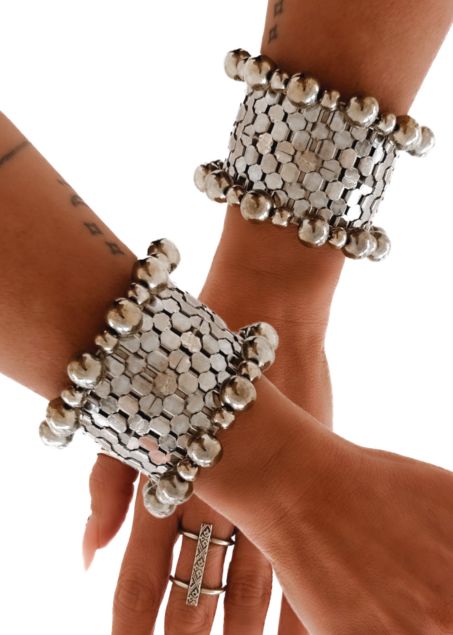 ADELITA STATEMENT CUFF BRACELET Pebby Forevee