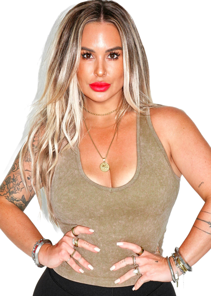 pebby forevee Brami BACK SMOOTHING MINERAL WASHED V-NECK BRAMI