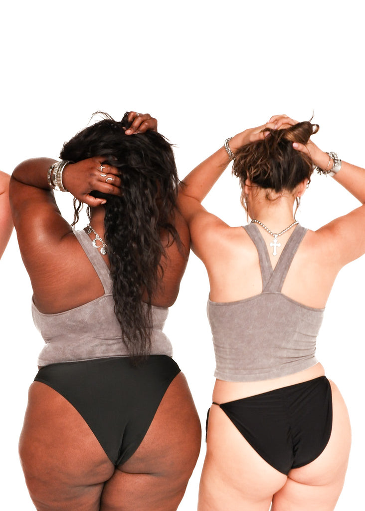 pebby forevee Brami BACK SMOOTHING MINERAL WASHED V-NECK BRAMI