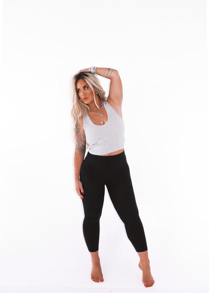 pebby forevee Brami BACK SMOOTHING V-NECK BRAMI