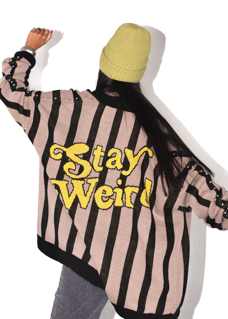 pebby forevee Cardigan STAY WEIRD OVERSIZED CARDIGAN