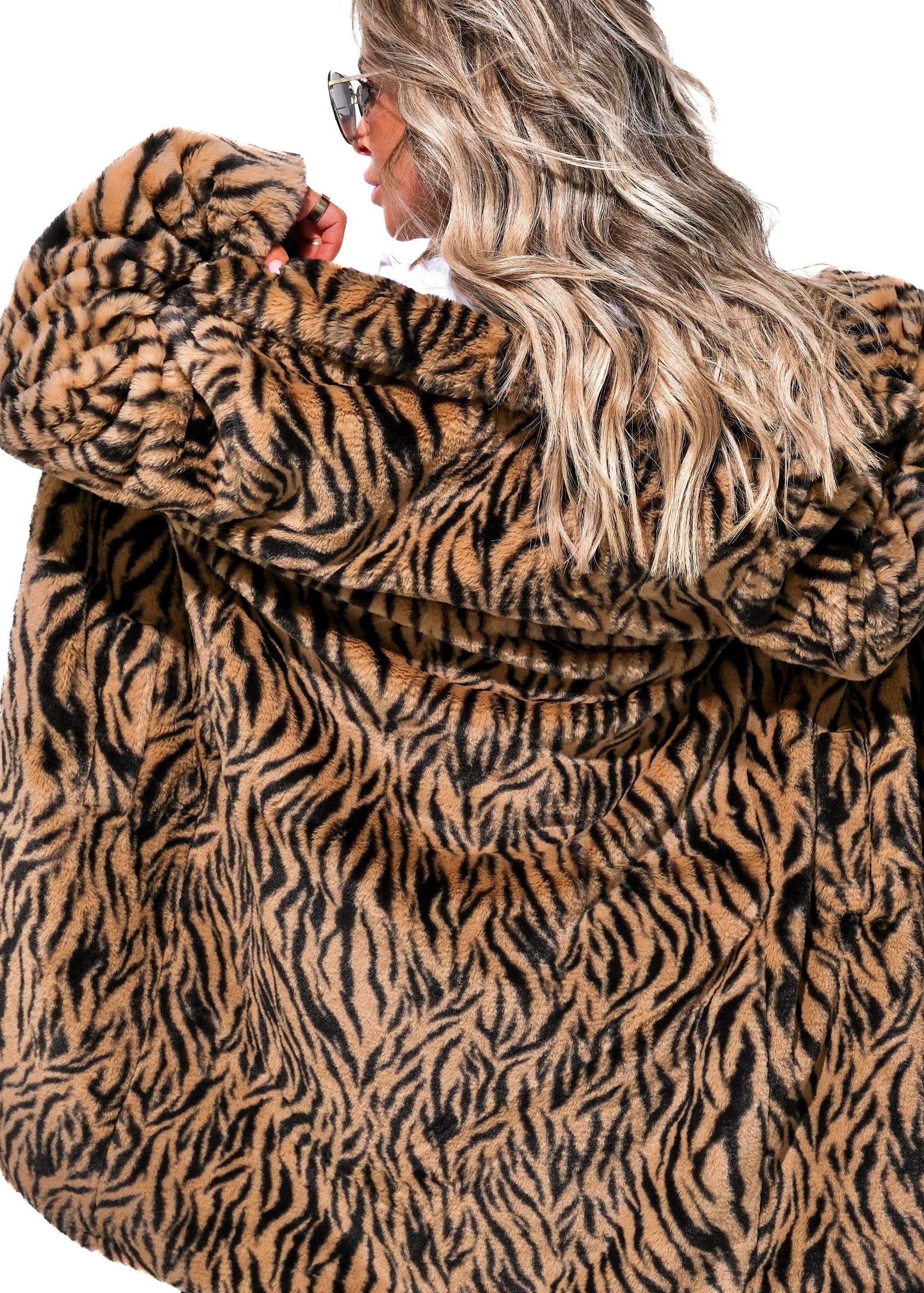 ジャケット・アウター Needles Hooded Coat-Acrylic Fur/Tiger S