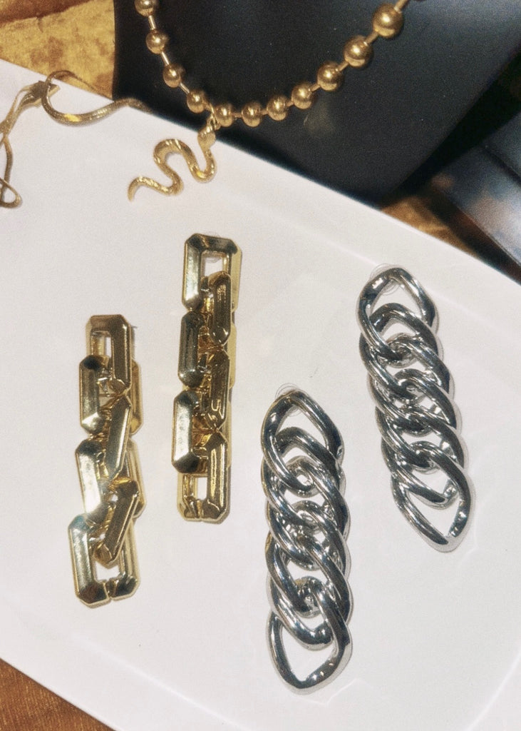 pebby forevee Earring Gold ACTING UP STATEMENT EARRINGS