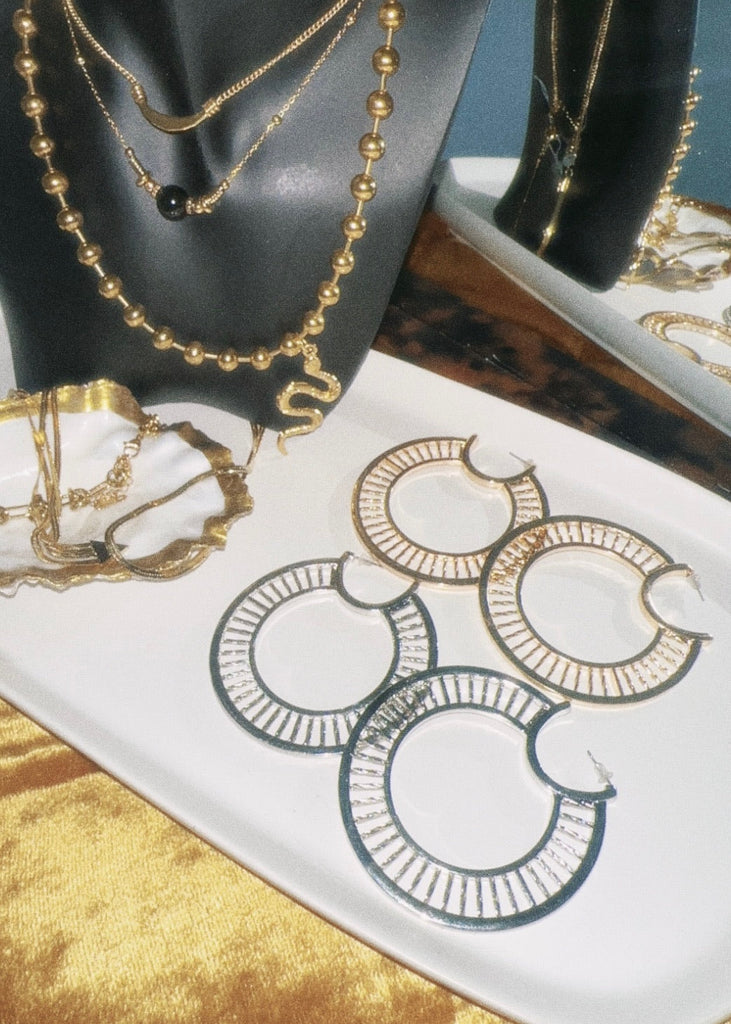 pebby forevee Earring Gold CALLAHAN STATEMENT EARRINGS