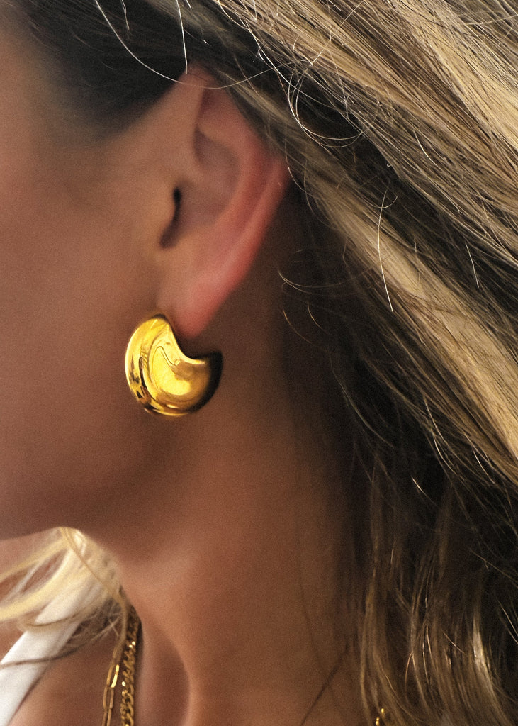 pebby forevee Earring Gold CASUAL OUTING WATER RESISTANT EARRINGS