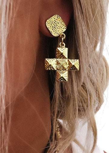 pebby forevee Earring Gold JANNA STATEMENT EARRINGS