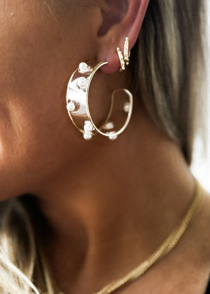 pebby forevee Earring Gold MARIGOLD STATEMENT EARRINGS