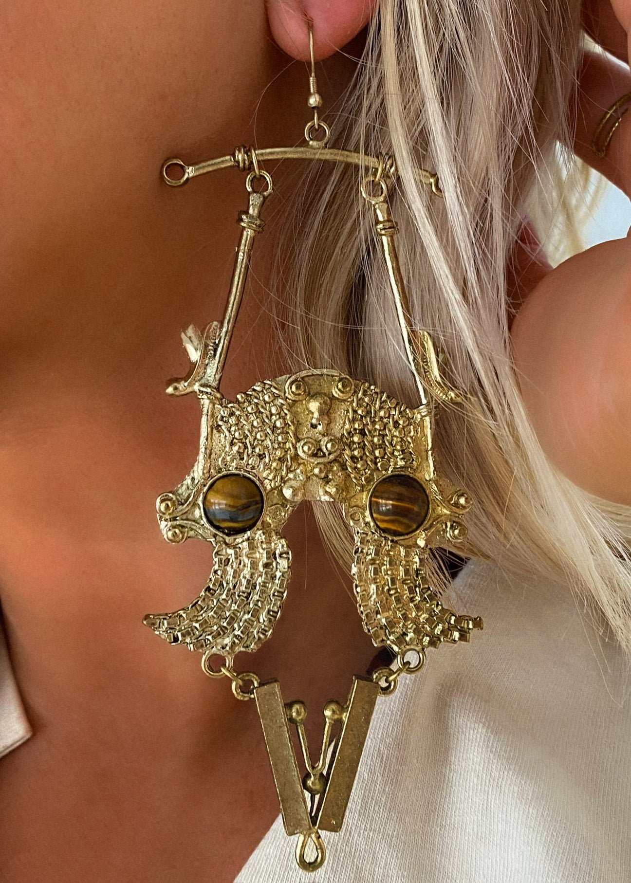 pebby forevee Earring Gold NADJA OVERSIZED STATEMENT EARRINGS