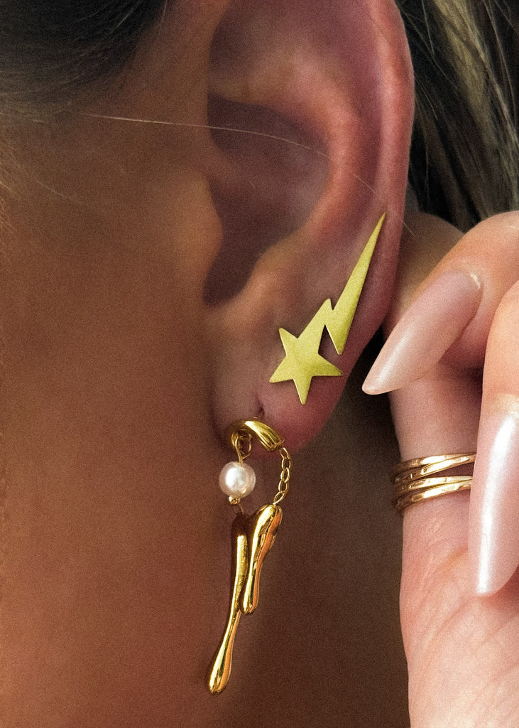 pebby forevee Earring Gold STRIKES TWICE WATER RESISTANT EAR CUFFS