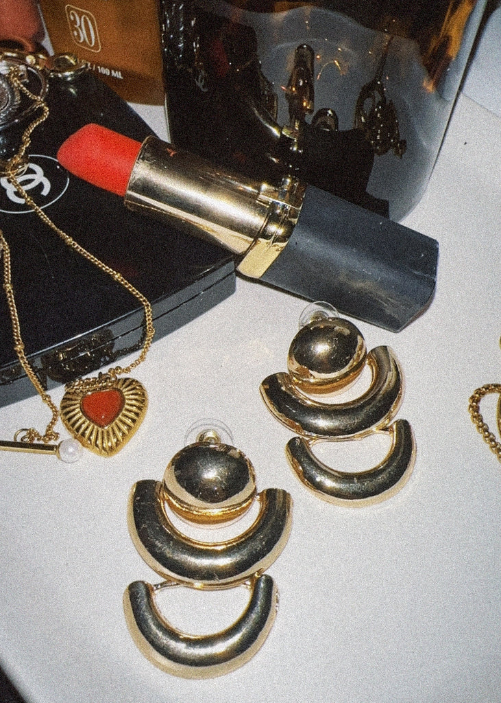 pebby forevee Earring Gold UNHINGED STATEMENT EARRINGS