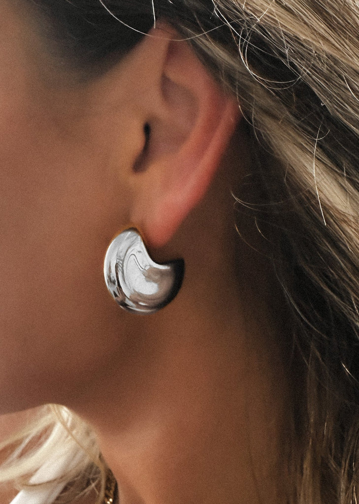 pebby forevee Earring Silver CASUAL OUTING WATER RESISTANT EARRINGS