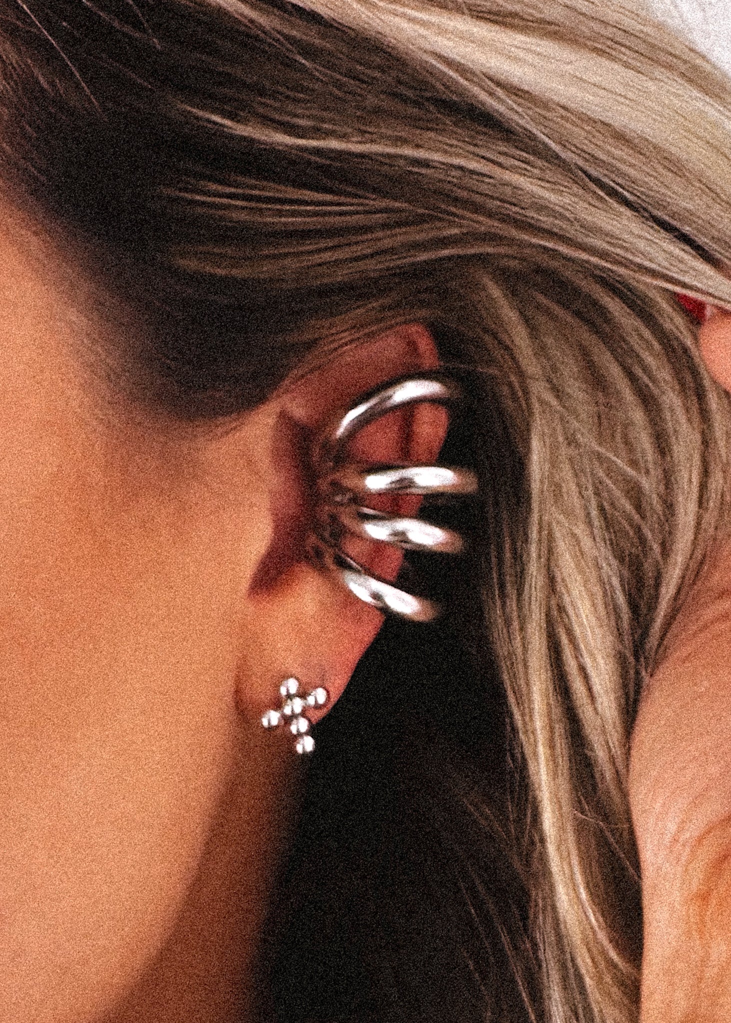 SINCLAIR WATER RESISTANT EAR CUFF – Pebby Forevee