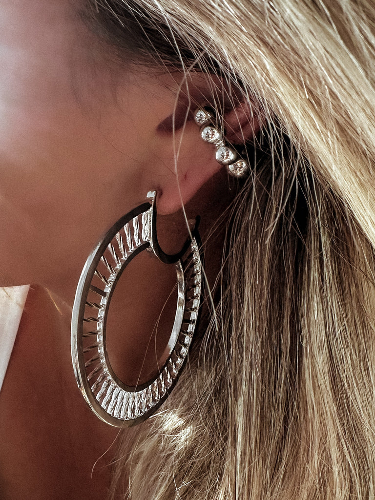 pebby forevee Earring Silver TIME BOMB STATEMENT EAR CUFF