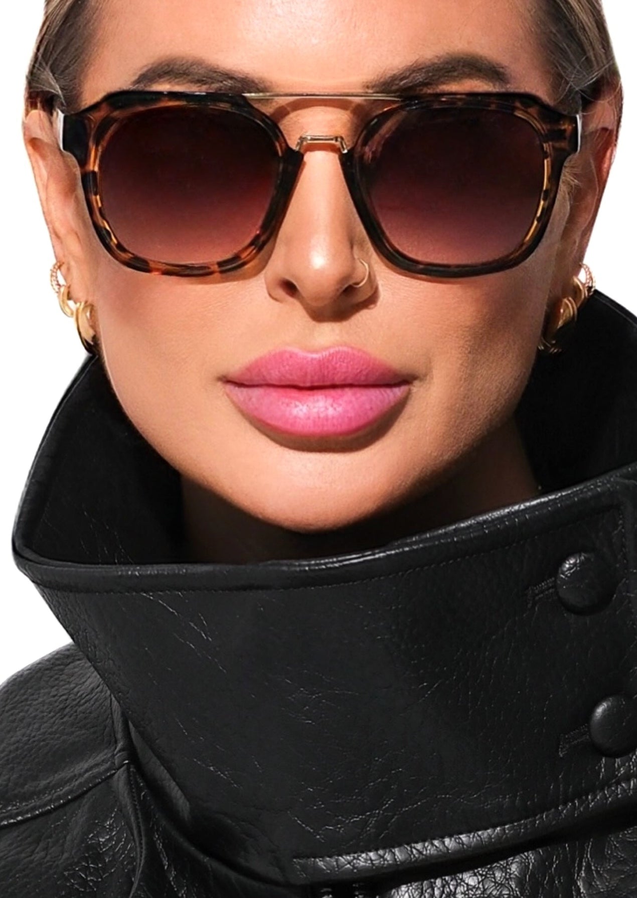 STEVIE SUNGLASSES COLOR: SHINY ROSE GOLD / SMOKE STEVIE STATEMENT SUNGLASSES – Pebby Forevee main image 4