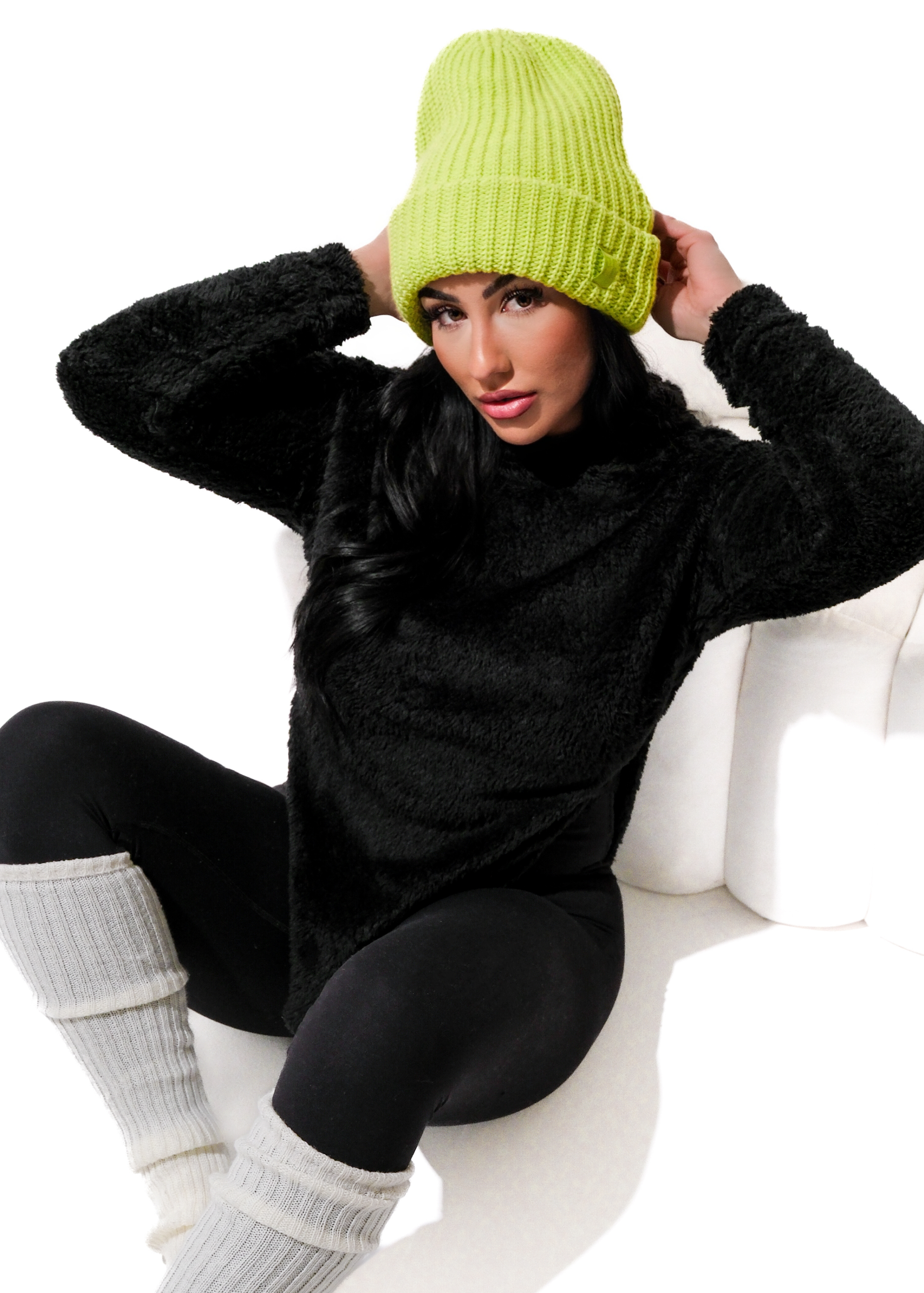 EVERYDAY I LIKE ふわふわ Fluffy Sweater ブラック FINAL SALE: SHERPA SIDE SLIT HOODIE – Pebby Forevee