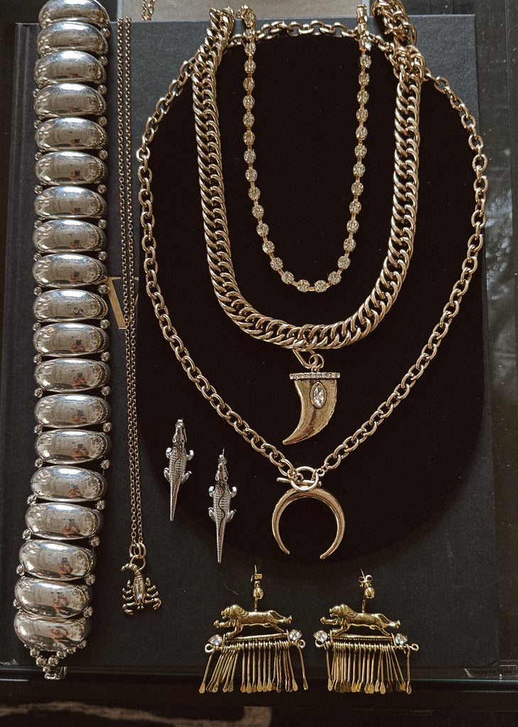 pebby forevee Necklace Gold HIGH PROFILE STATEMENT NECKLACE