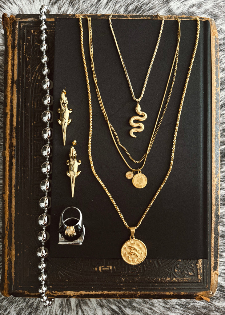 pebby forevee Necklace Gold ROYALTY LAYERED WATER RESISTANT NECKLACE SET