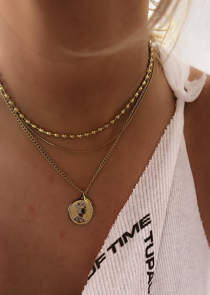 pebby forevee Necklace Gold ROYALTY LAYERED WATER RESISTANT NECKLACE SET