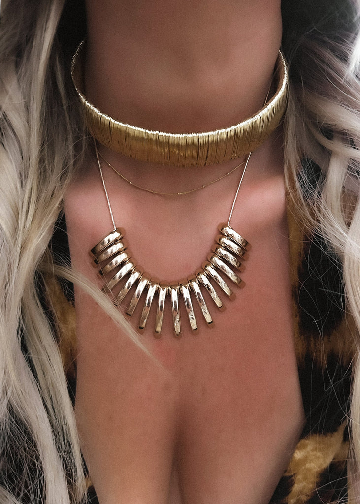 pebby forevee Necklace Gold SHERIDAN STATEMENT CHOKER NECKLACE