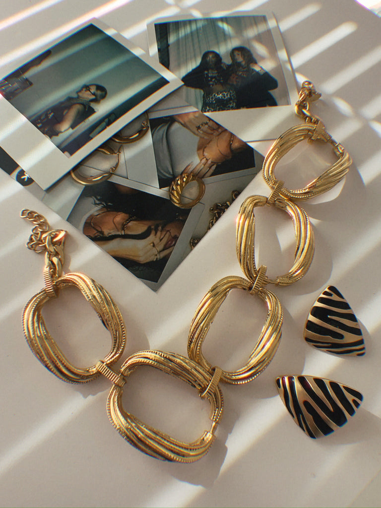 pebby forevee Necklace Gold TARRANT STATEMENT NECKLACE