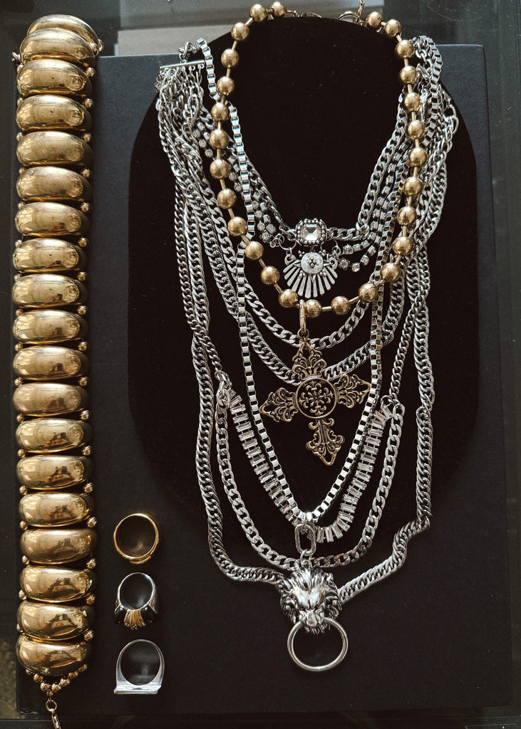 pebby forevee Necklace Gold TUDOR STATEMENT CHOKER