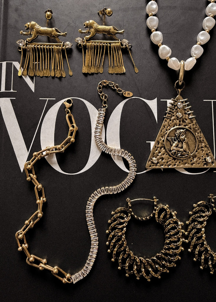 VOLTAGE WATER RESISTANT NECKLACE – Pebby Forevee