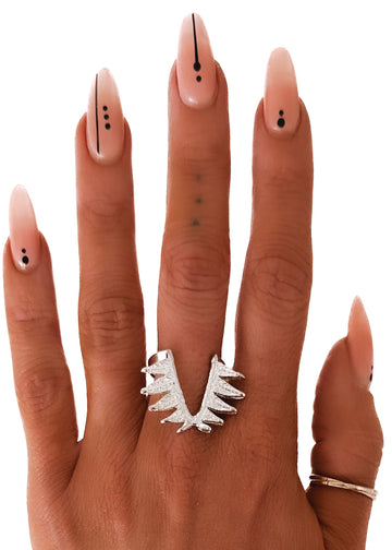 pebby forevee Ring Silver / 9 WINGED STATEMENT RING
