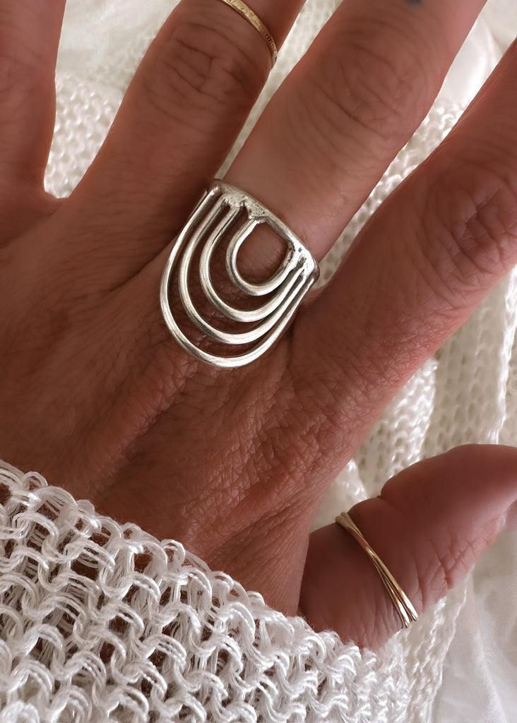 pebby forevee Ring Silver HIERARCHY STATEMENT RING