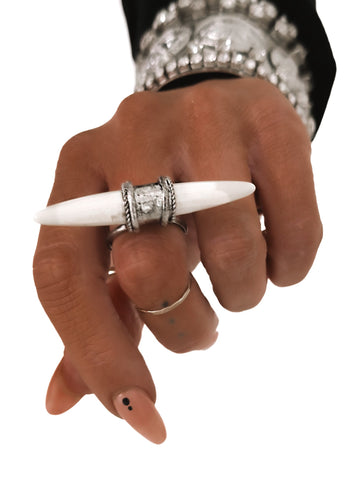 pebby forevee Ring Silver + Ivory / Flexible Fit ON SET STATEMENT RING