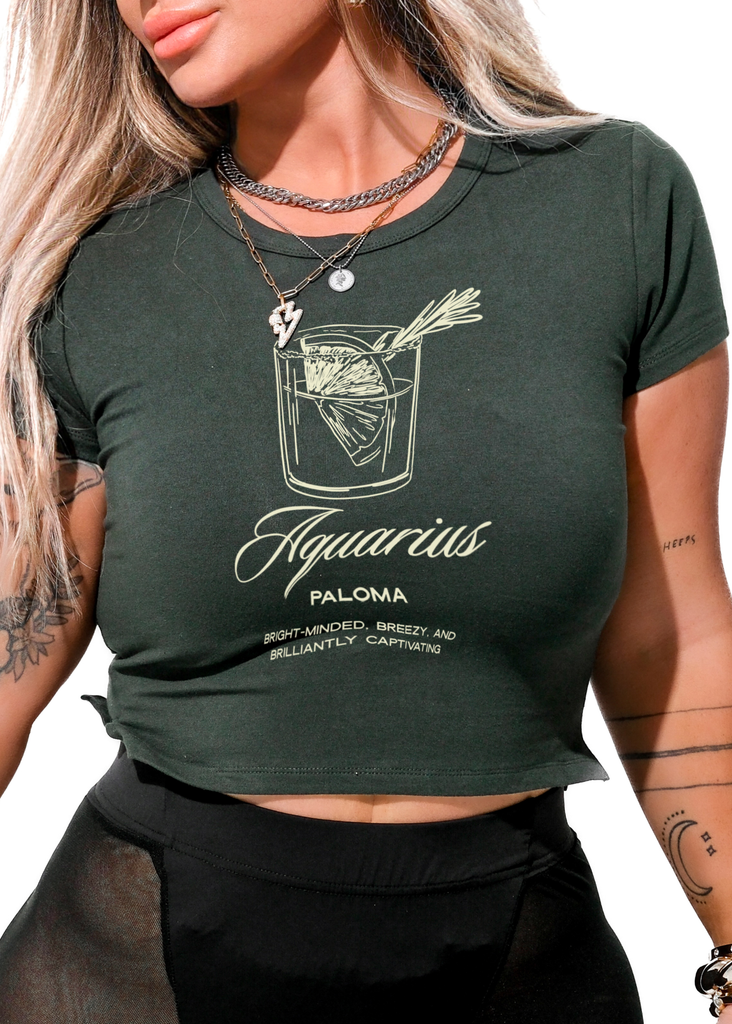 pebby forevee Short Sleeve Top AQUARIUS COCKTAIL GRAPHIC BABY TEE