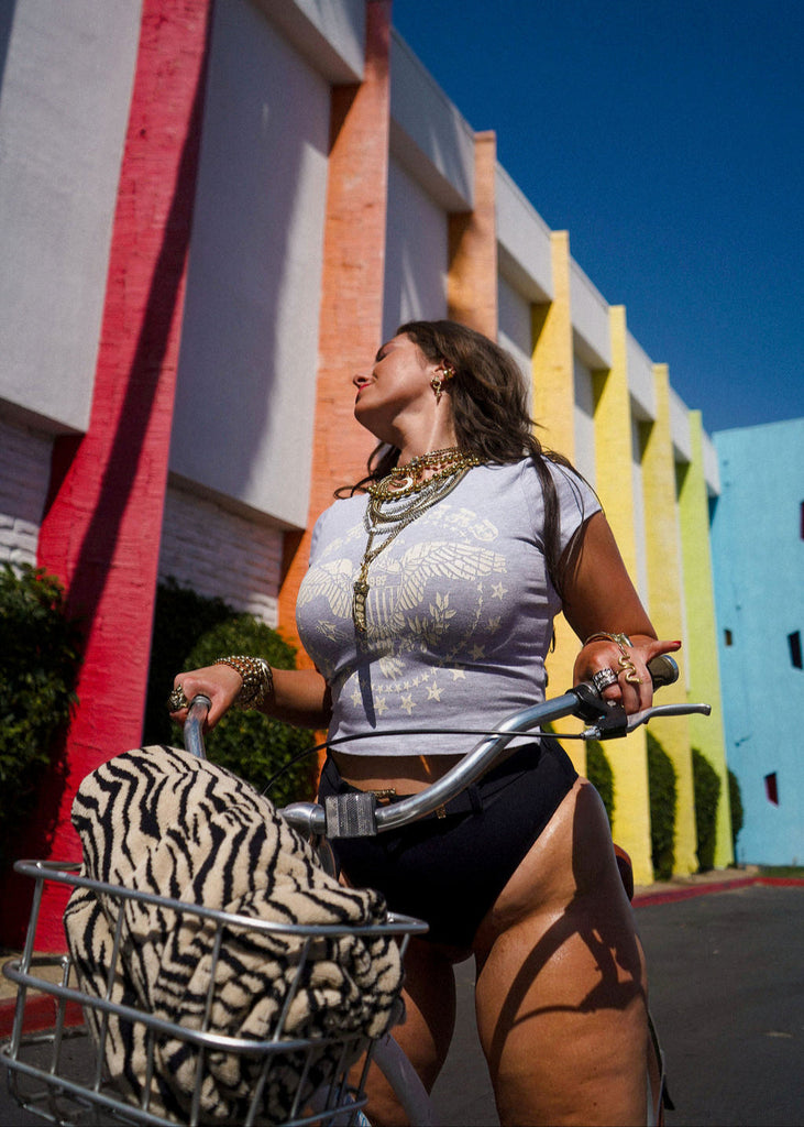 pebby forevee Short Sleeve Top FREE BIRD GRAPHIC BABY TEE