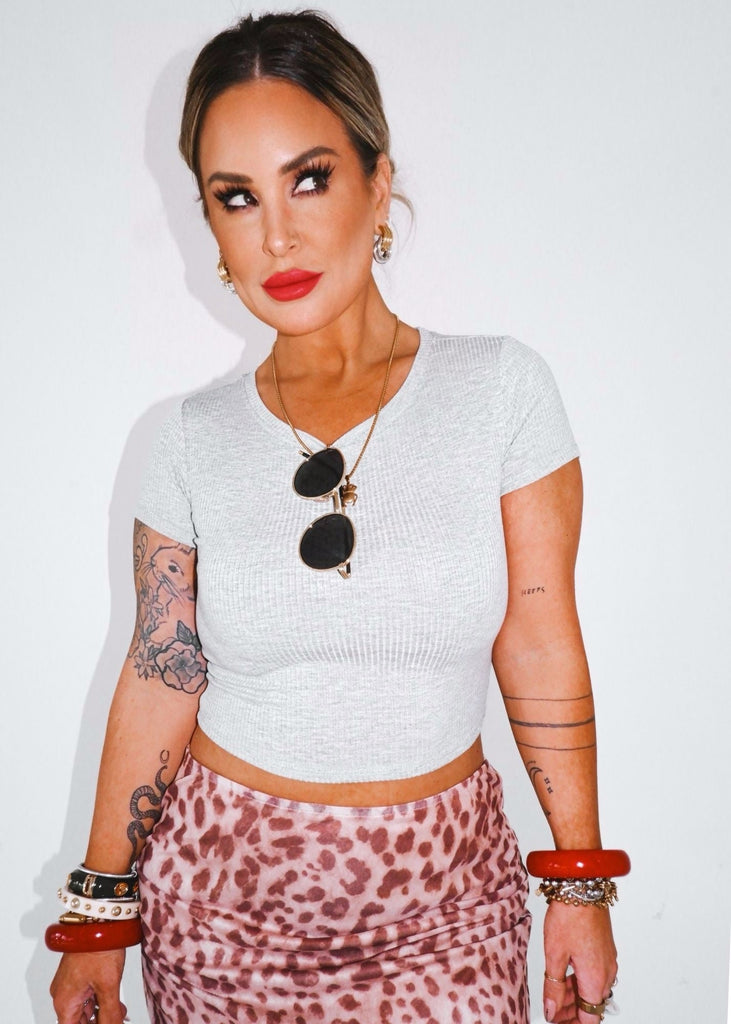 pebby forevee Short Sleeve Top NIGHT AND DAY RIBBED CROP TOP