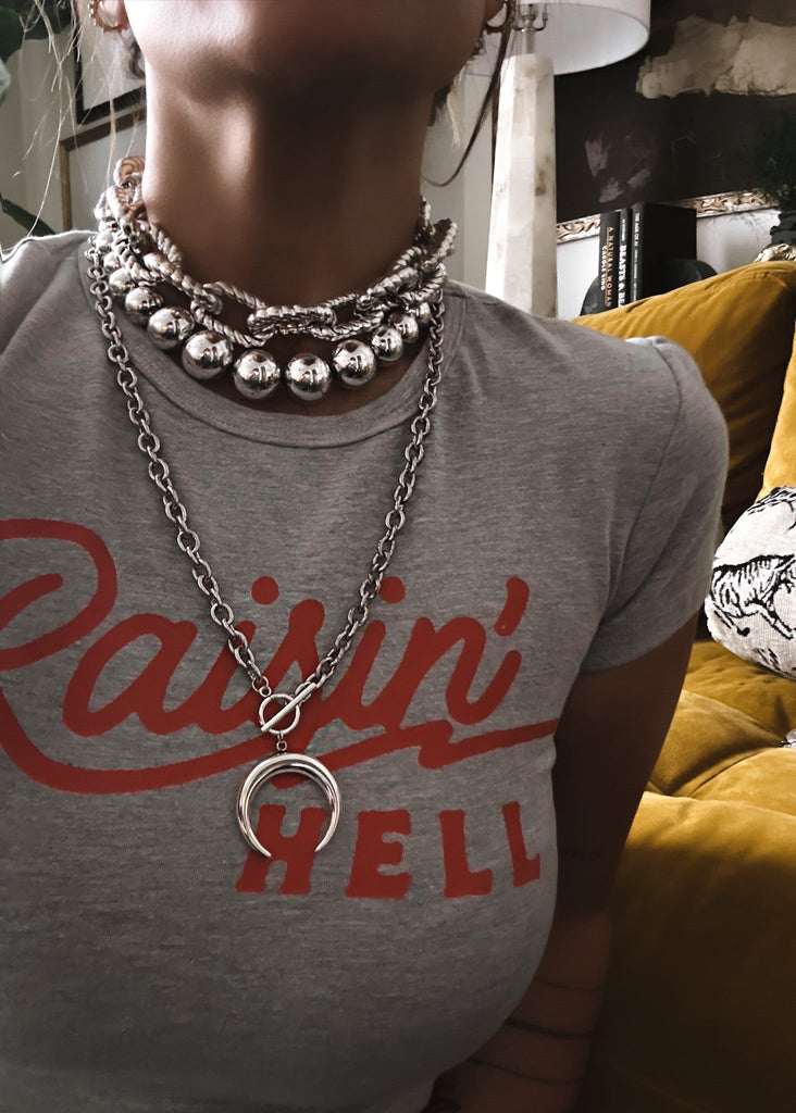 pebby forevee Short Sleeve Top RAISIN' HELL VINTAGE GRAPHIC BABY TEE