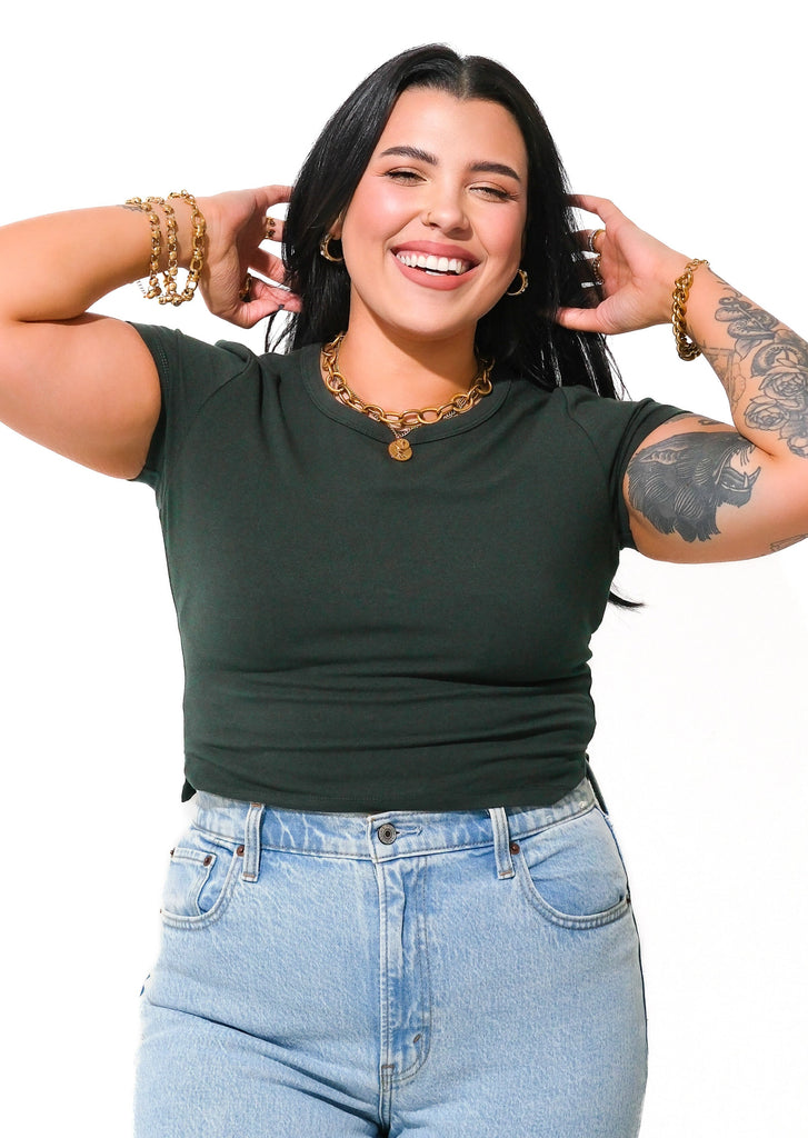 pebby forevee Short Sleeve Top SIDE SLIT BABY TEE