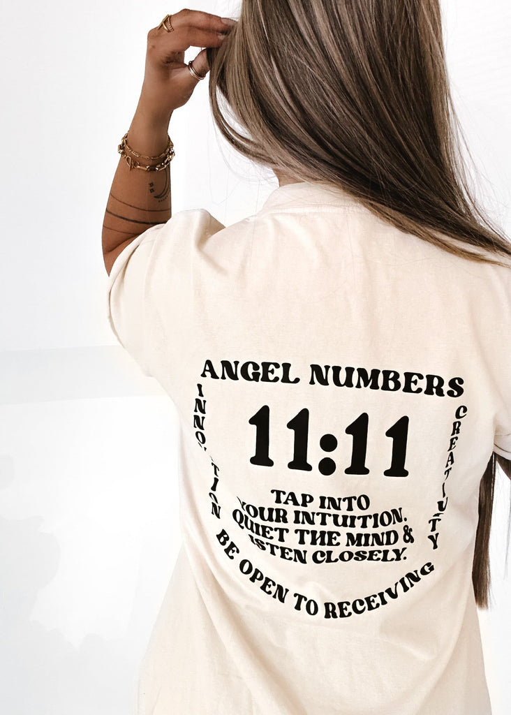 pebby forevee Side Slit Tee 11:11 ANGEL NUMBERS SIDE SLIT TEE