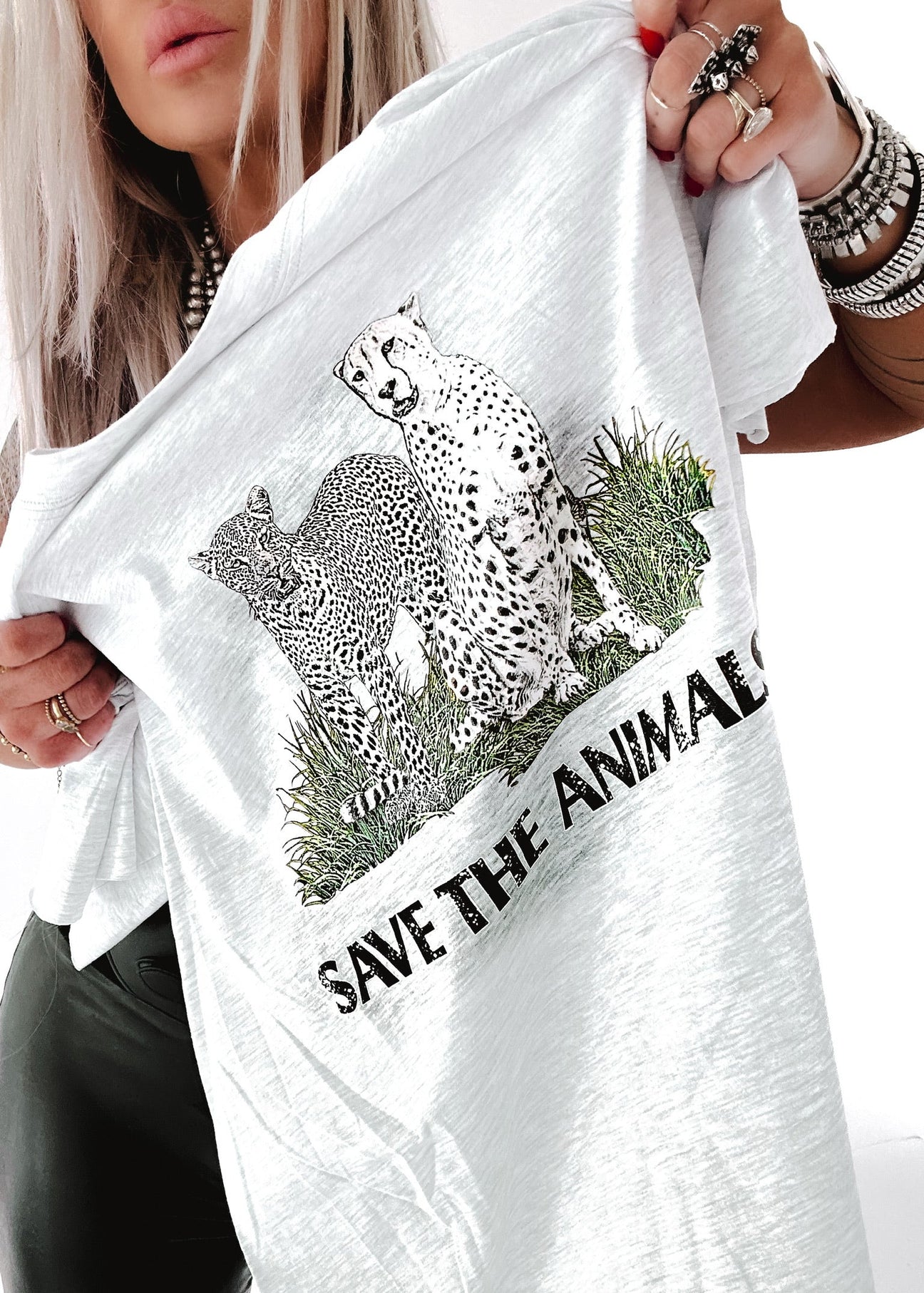 pebby forevee Side Slit Tee 90's SAVE THE ANIMALS VINTAGE SIDE SLIT TEE