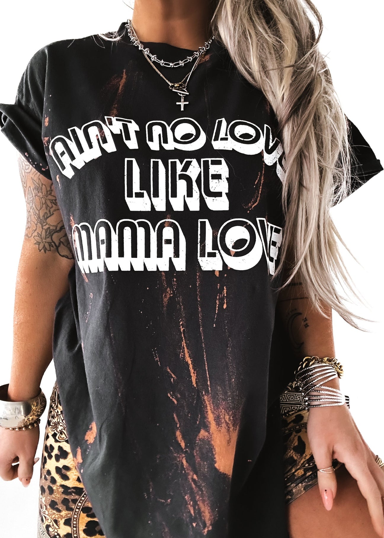 pebby forevee Side Slit Tee AIN'T NO LOVE LIKE MAMA LOVE BLEACHED OUT SIDE SLIT TEE