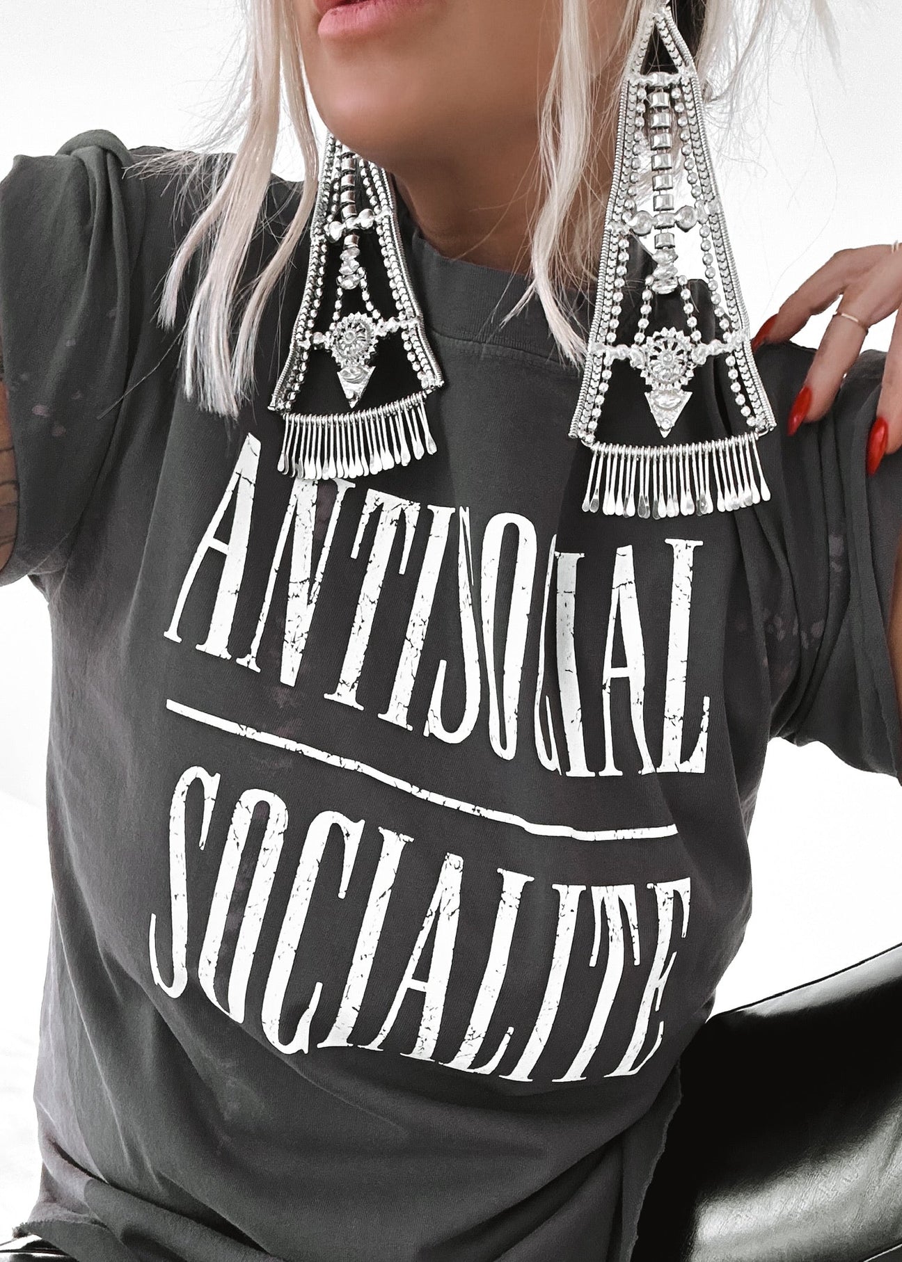 pebby forevee Side Slit Tee ANTISOCIAL SOCIALITE BLEACHED OUT SIDE SLIT TEE