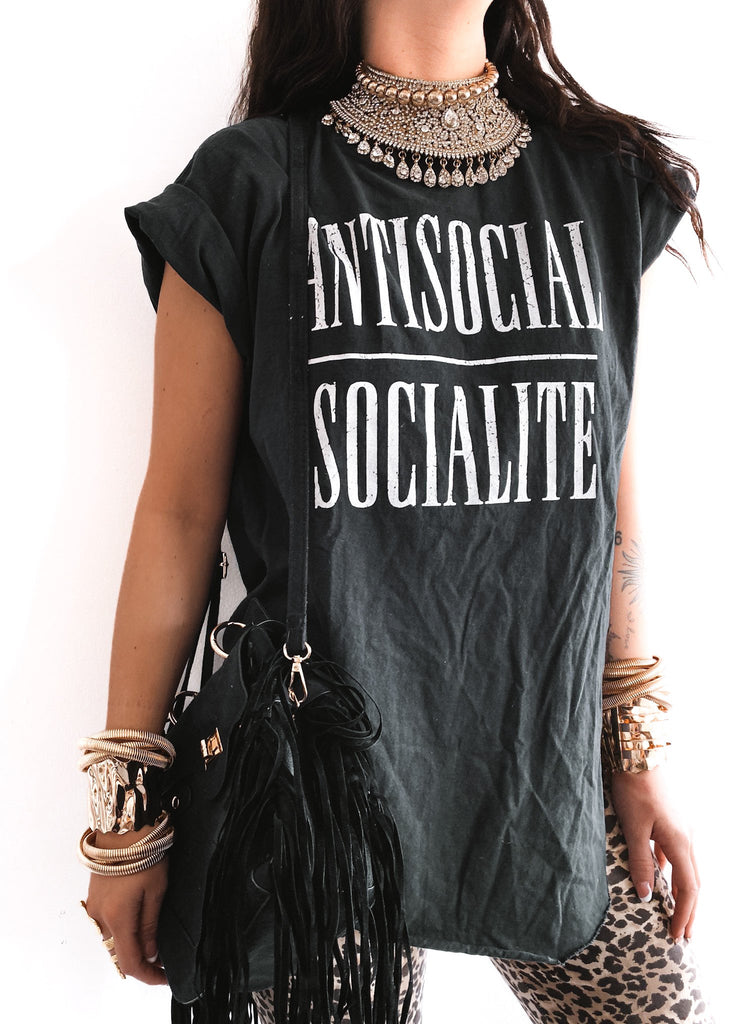 pebby forevee Side Slit Tee ANTISOCIAL SOCIALITE SIDE SLIT TEE