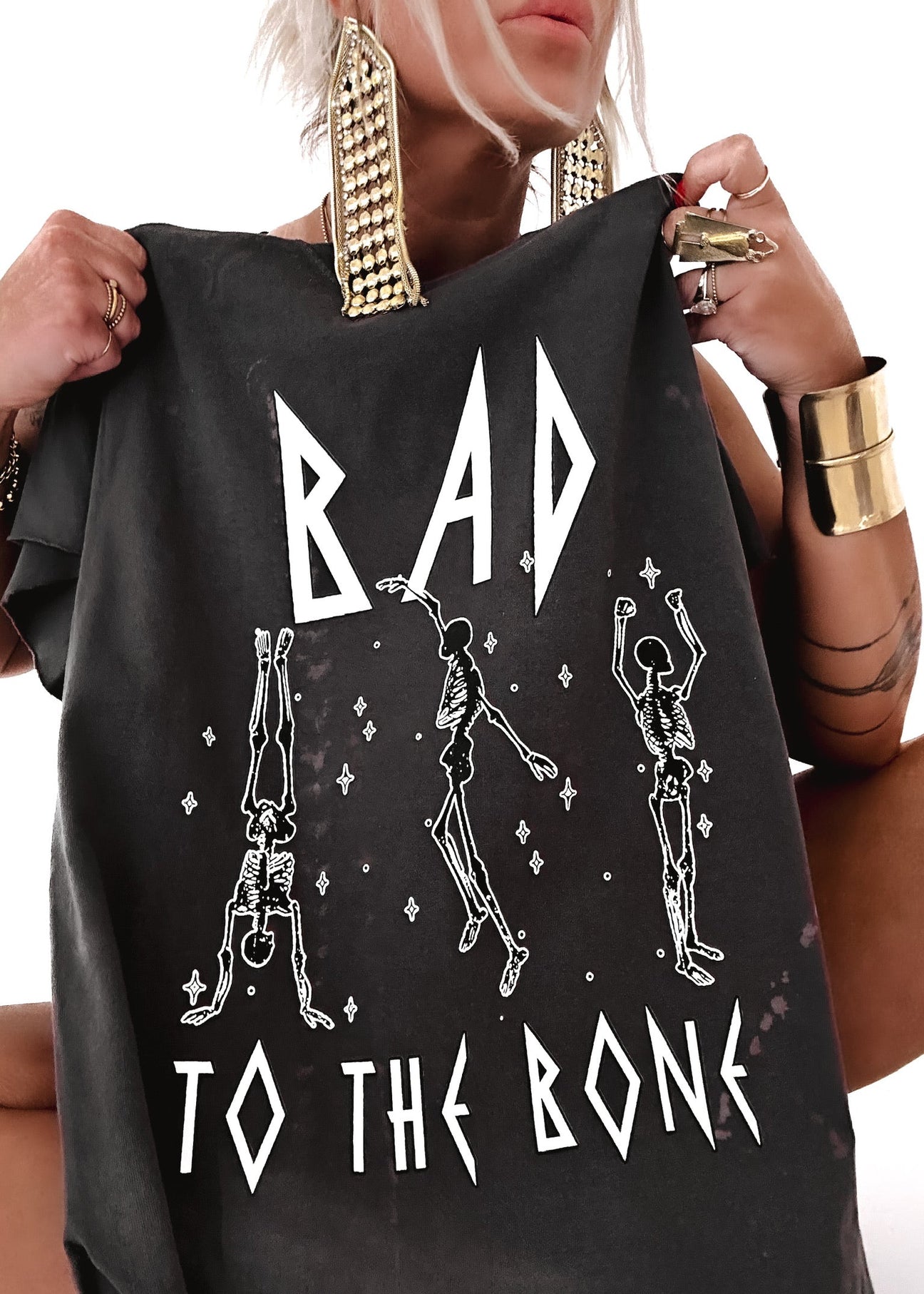 pebby forevee Side Slit Tee BAD TO THE BONE BLEACHED OUT SIDE SLIT TEE