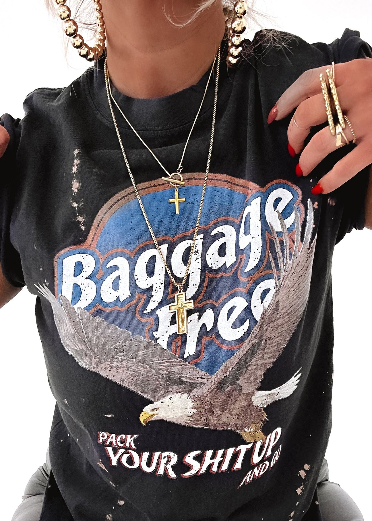 pebby forevee Side Slit Tee BAGGAGE FREE BLEACHED OUT SIDE SLIT TEE