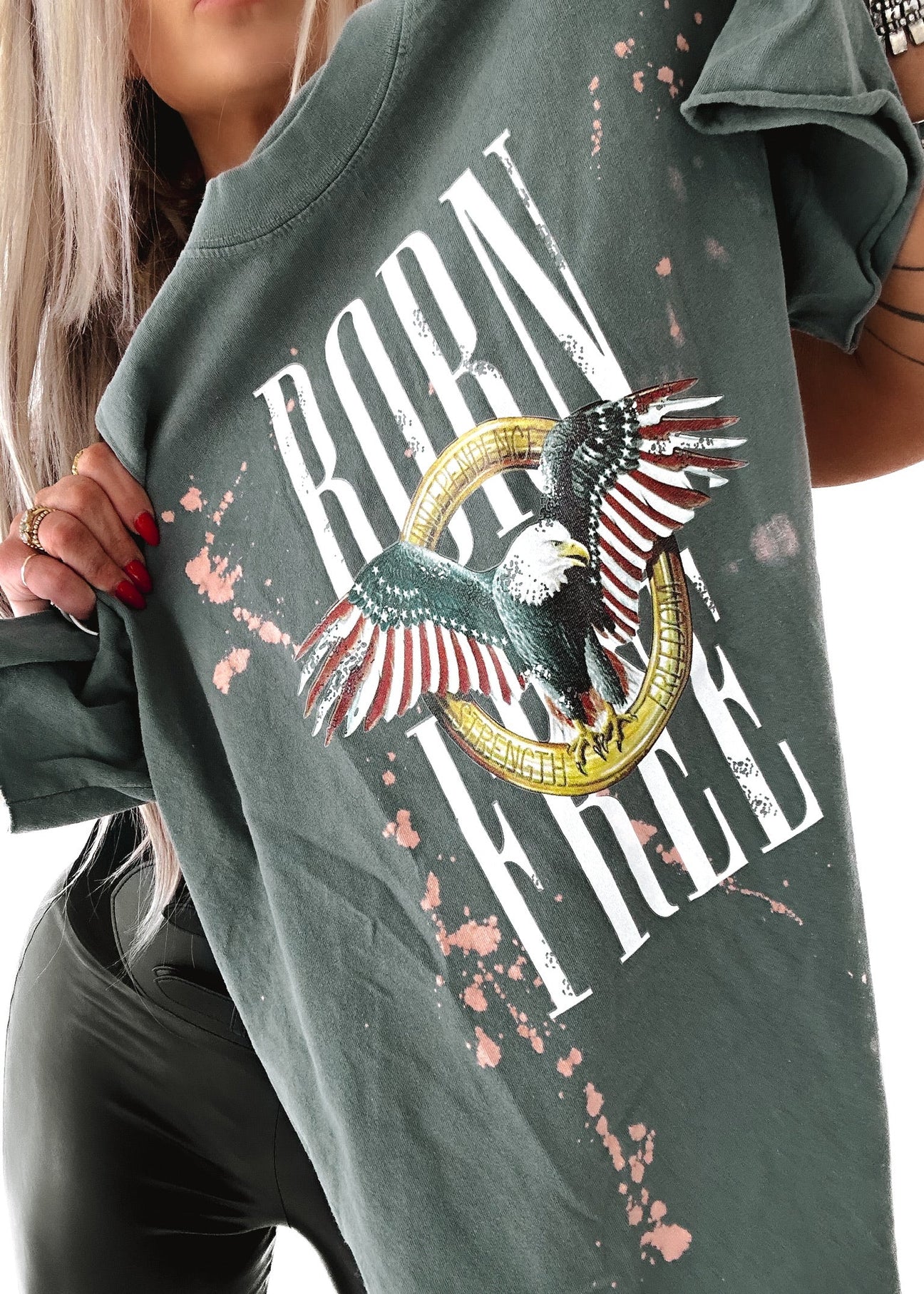 pebby forevee Side Slit Tee BORN FREE EAGLE BLEACHED OUT SIDE SLIT TEE