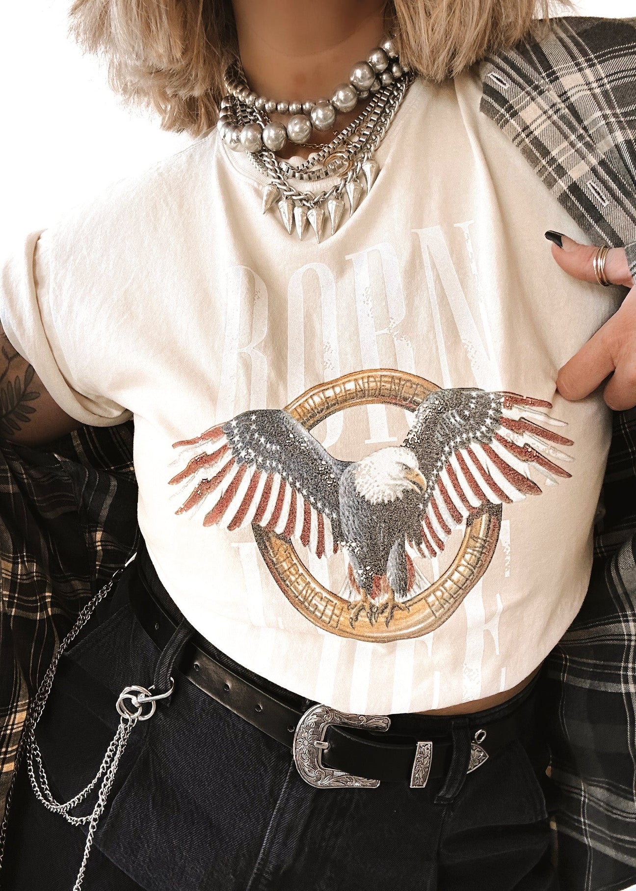 pebby forevee Side Slit Tee BORN FREE EAGLE SIDE SLIT TEE