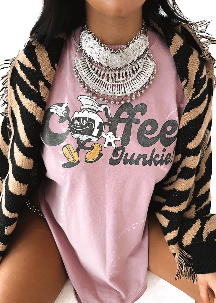 pebby forevee Side Slit Tee COFFEE JUNKIE BLEACHED OUT SIDE SLIT TEE