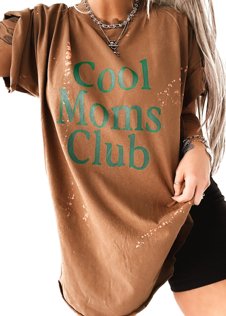 pebby forevee Side Slit Tee COOL MOMS CLUB BLEACHED OUT SIDE SLIT TEE