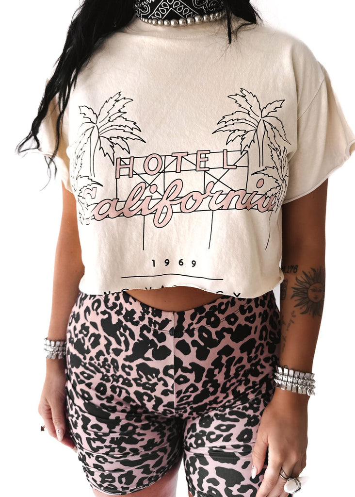 pebby forevee Side Slit Tee CROPPED HOTEL CALIFORNIA GRAPHIC TEE